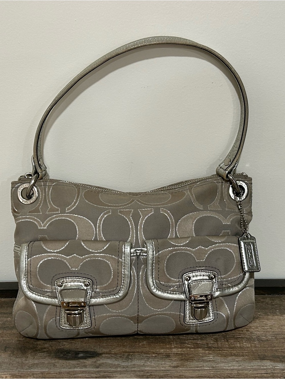 Coach signature Silver Metallic Shoulder Bag 18980 Push Lock Y2K